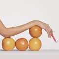 Lip Crayon 03 grapefruit - 3139 1080x1080 Webshop_master.jpg